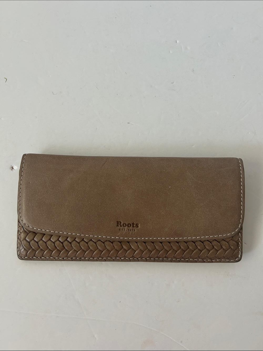 Roots Woven Trim Leather Wallet in Taupe  Boho Very Nice Excellent Condition